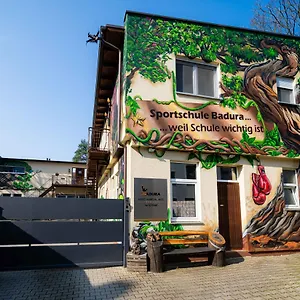 Black Der Sportschule Badura Apartment